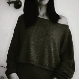 Sydne Summer Crop Lightweight Sweater